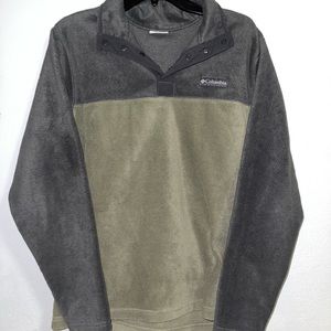 Columbia pullover
